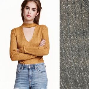 Divided H&M Keyhole Sweater Black and Silver Top